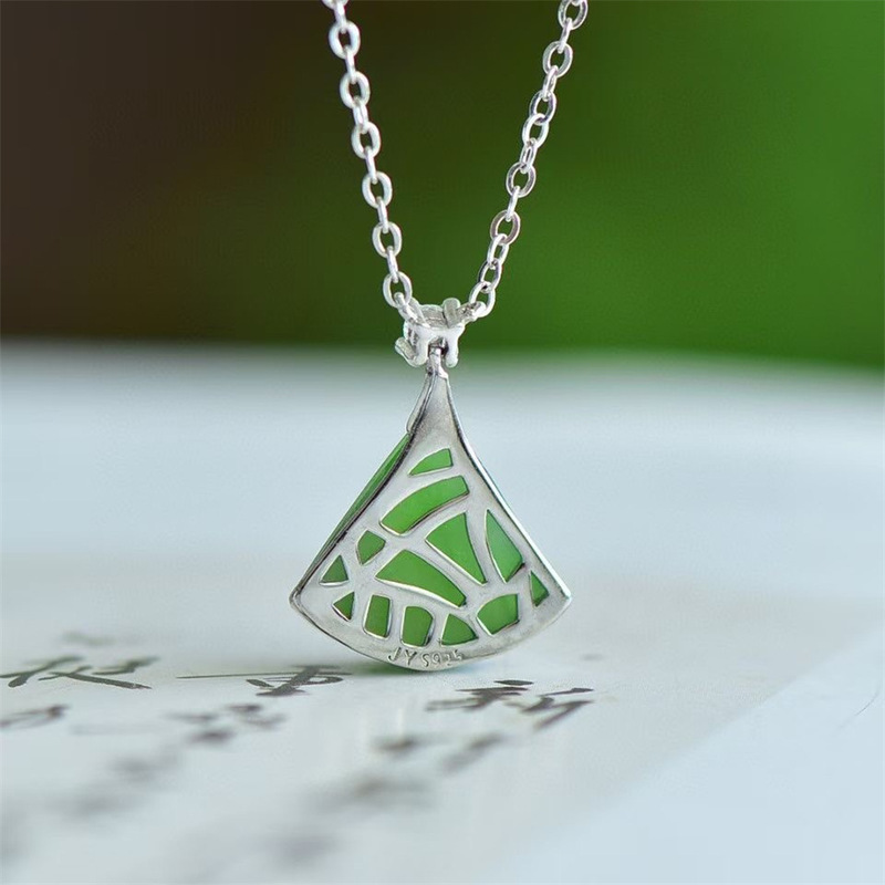 skirt clavicle chain pendant,  - Skirts 评论和价格