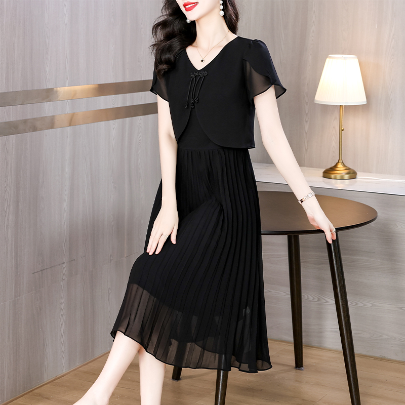 2025 Summer Solid Chiffon Casu - French Vintage Floral Midi Dress 评论和价格
