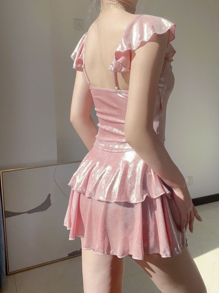 Flattering Shiny Pink Swimwear - Tops 评论和价格